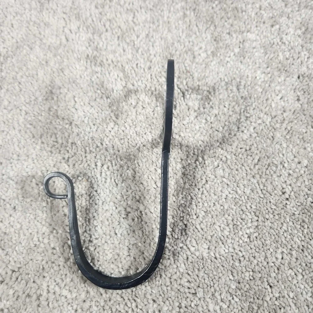 Heart Wall Hooks Black Wrought Iron Hand Forged Rustic Farmhouse Set of 4